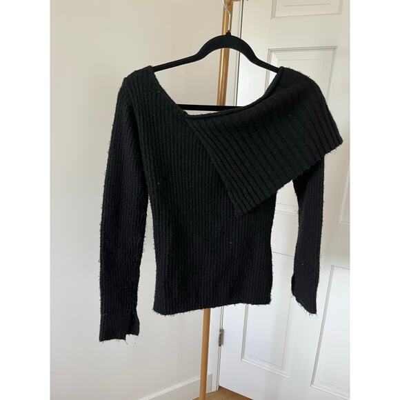 Central Park West Bailey Off The Shoulder Sweater - Picture 7 of 10